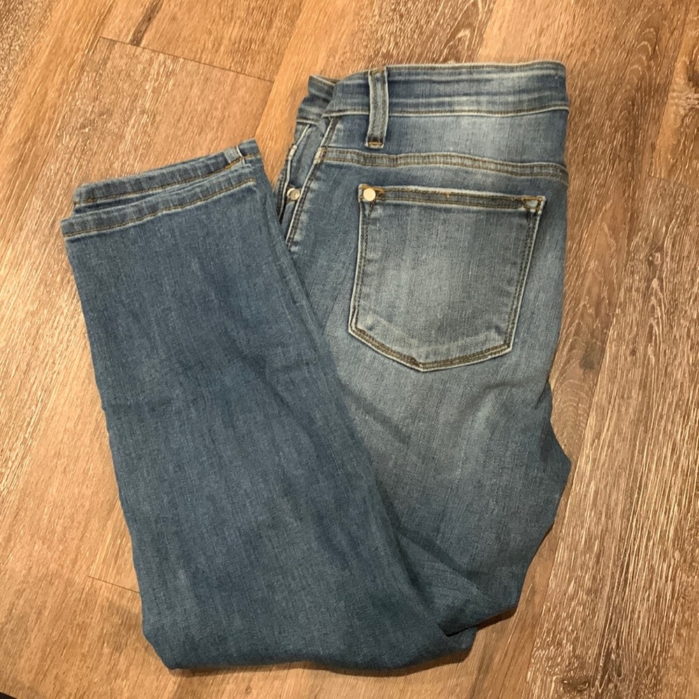 Judy Blue capri jeans